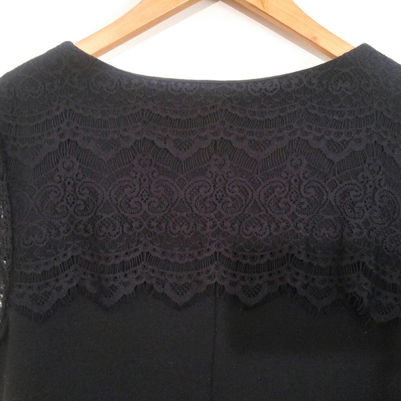 Maternity Dress with Lace - Picture 4 of 5